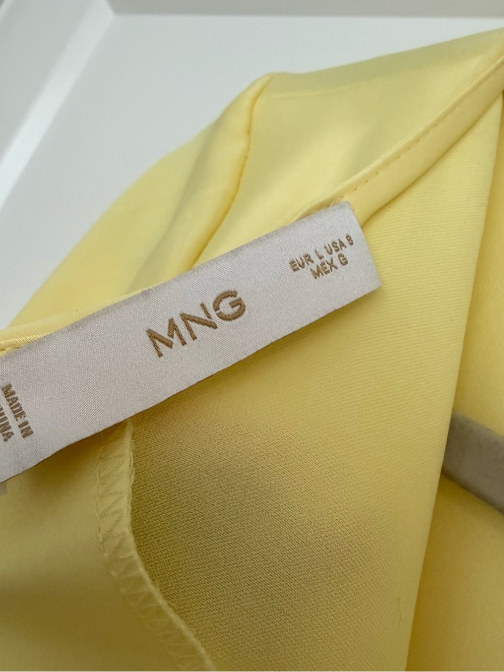Mango Butter Yellow Flared Sleeve Dress size 8 - Picture 5 of 10